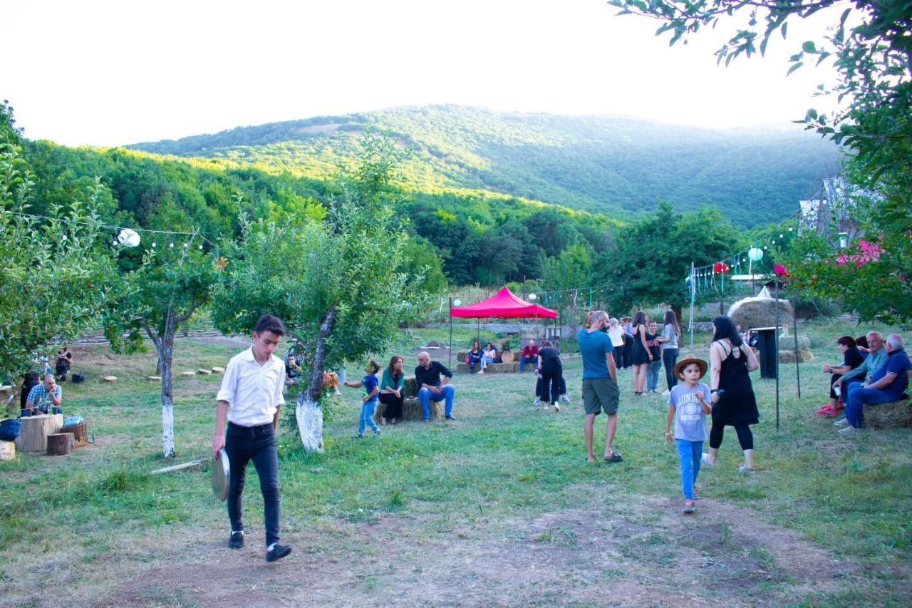 Vardeni Guesthouse Hrazdan Exterior foto